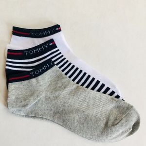 Tommy Hilfiger Iconic Red White Blue Stripe Logo
